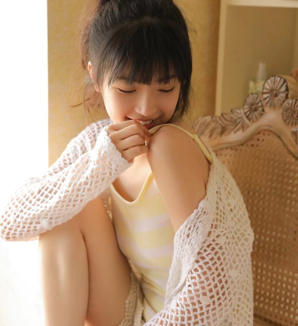 -M00nlIght-l0li- Chatroom