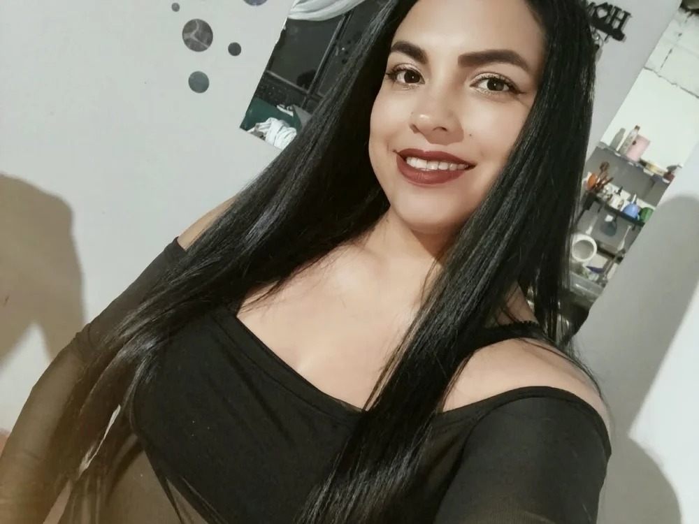 -veronica-1 Chatroom