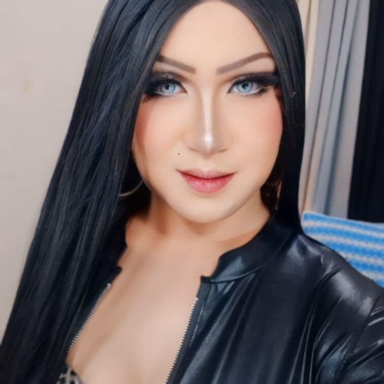 02HornyCumTrans Chatroom