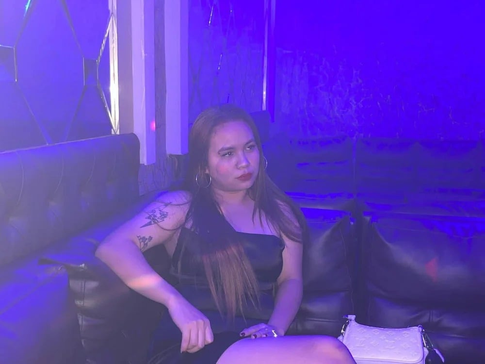 14Loves Chatroom