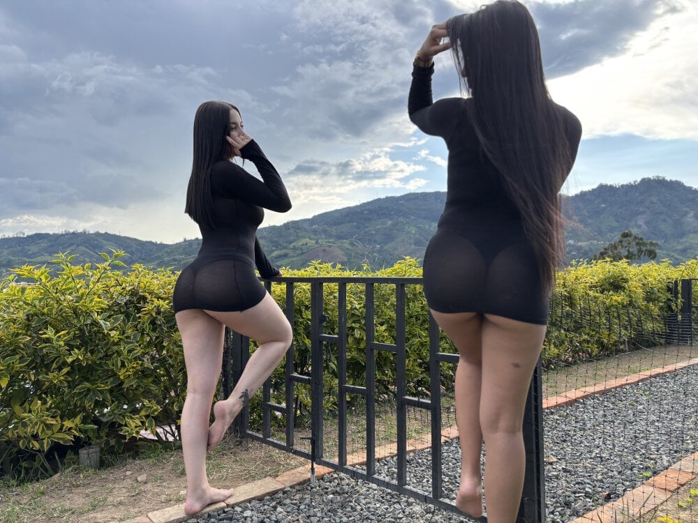 2DoubleDesire Chatroom
