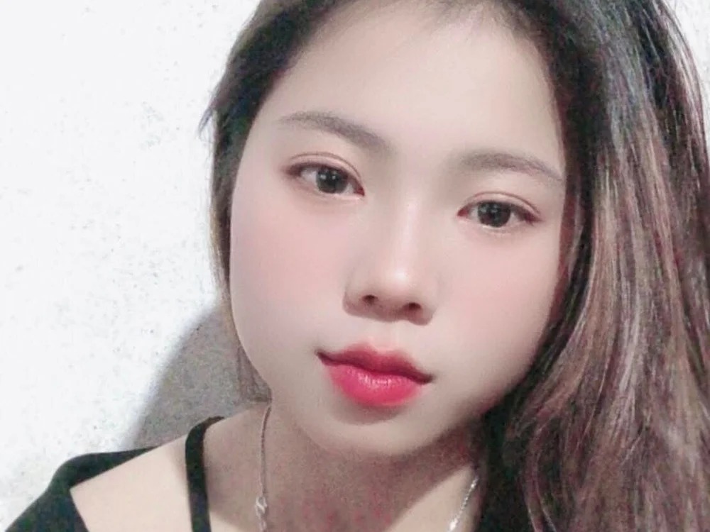 2Emily__ Chatroom