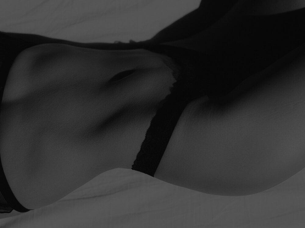 77hornycouple77 Chatroom