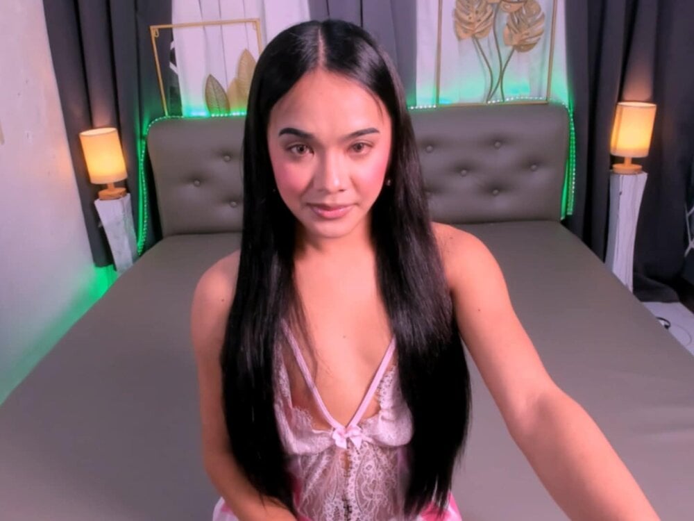 8InchHugeCockSelfsucker Chatroom