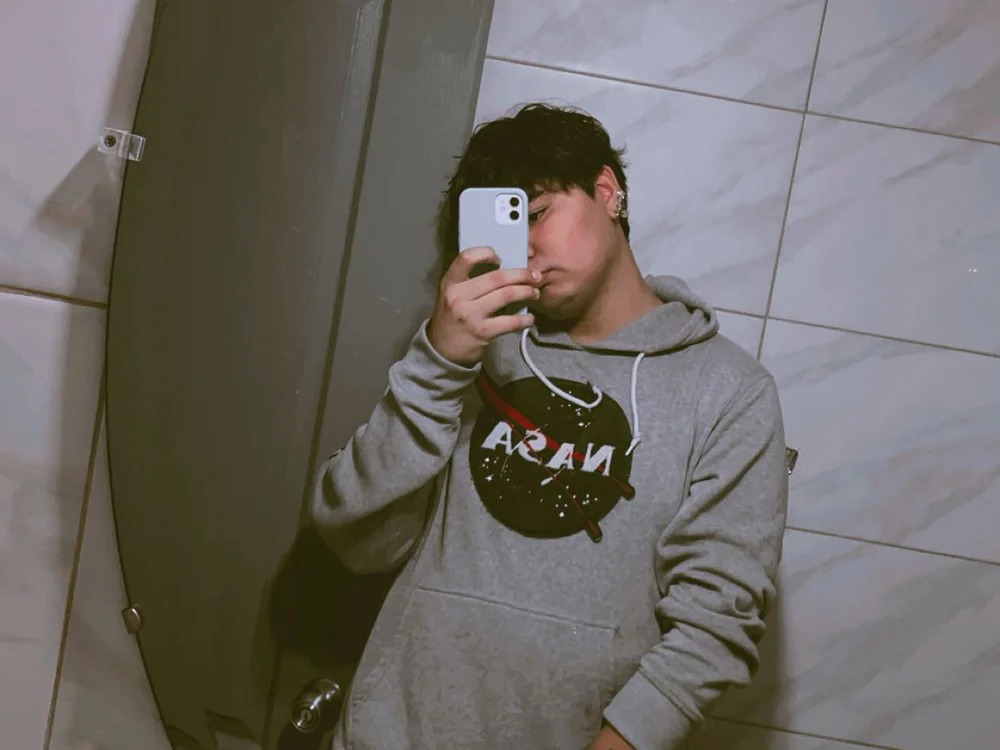 97luis838 Chatroom