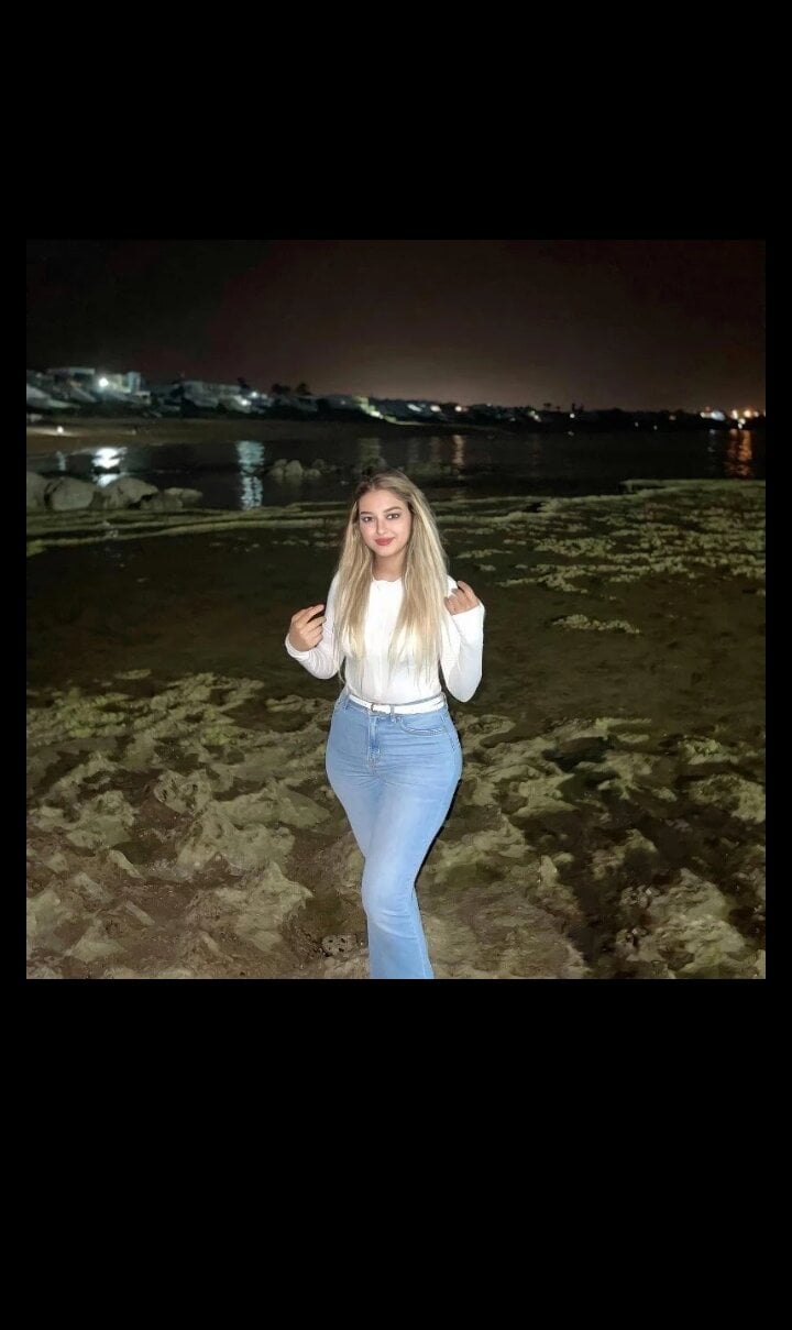 9uhbona_arab Chatroom