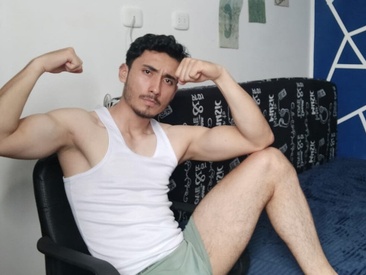akary01's Live Webcam akary01