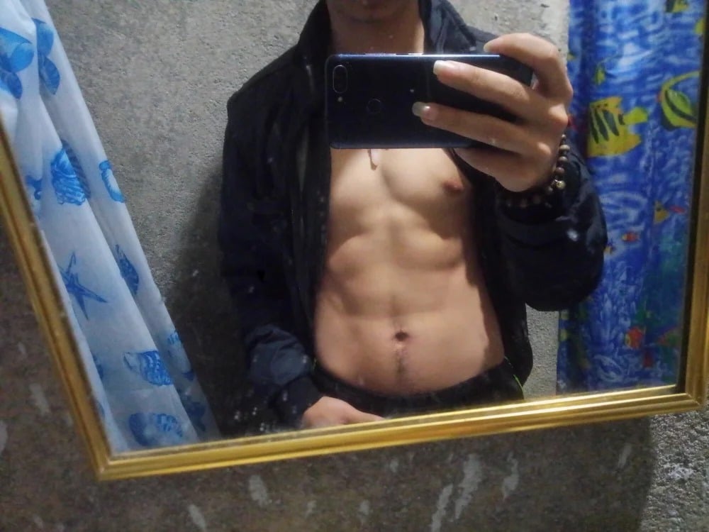 ALPHA_LATINO Chatroom