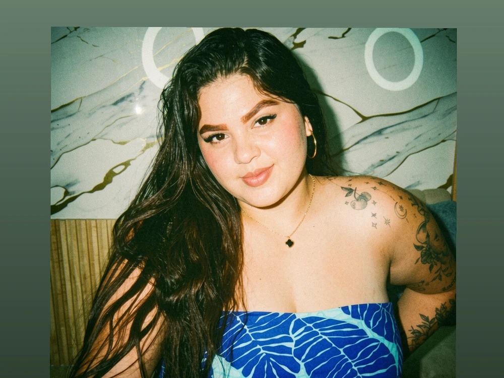 AMBER_LOVE_23 Chatroom