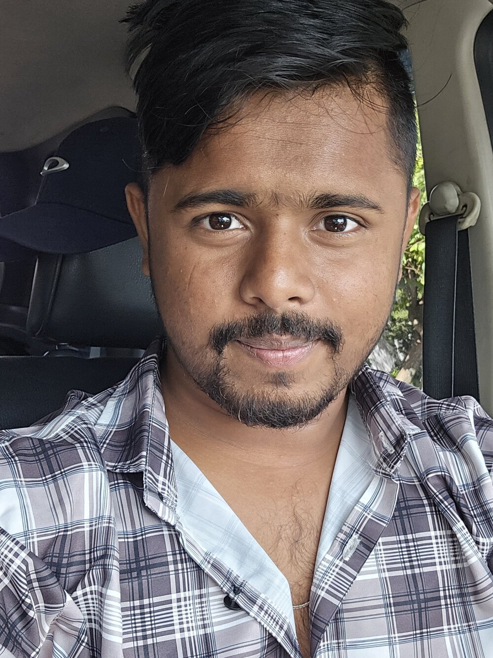 ATIQULISLAMSIAM Chatroom