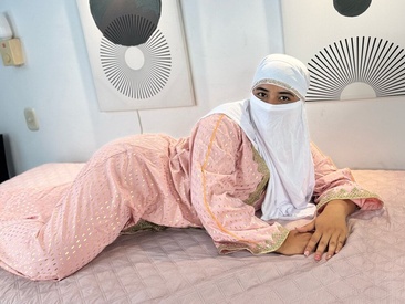 aaliyah-arabic