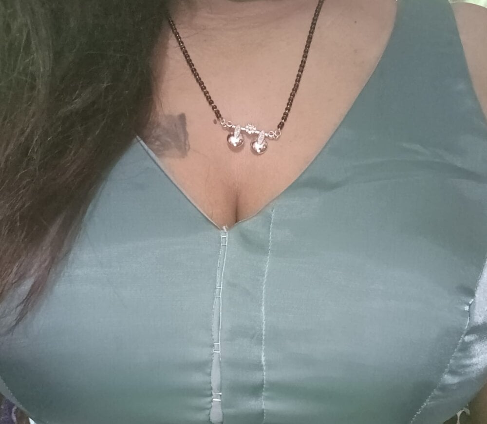 Aarthi_Kannada_Telugu Chatroom