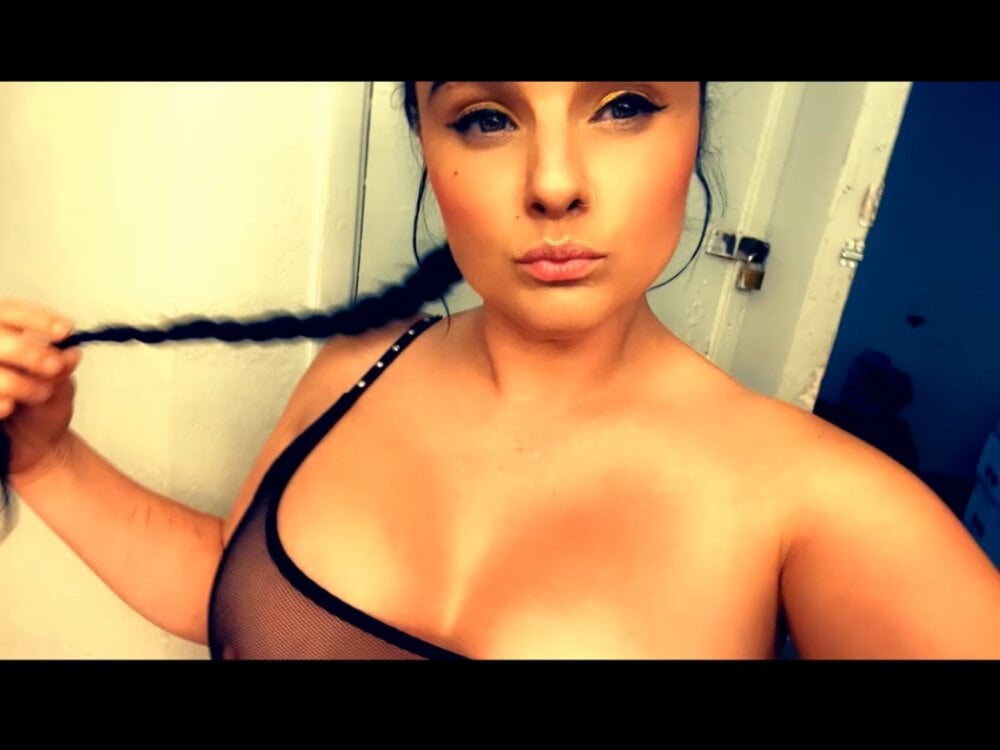 Abbyylikestocuck Chatroom