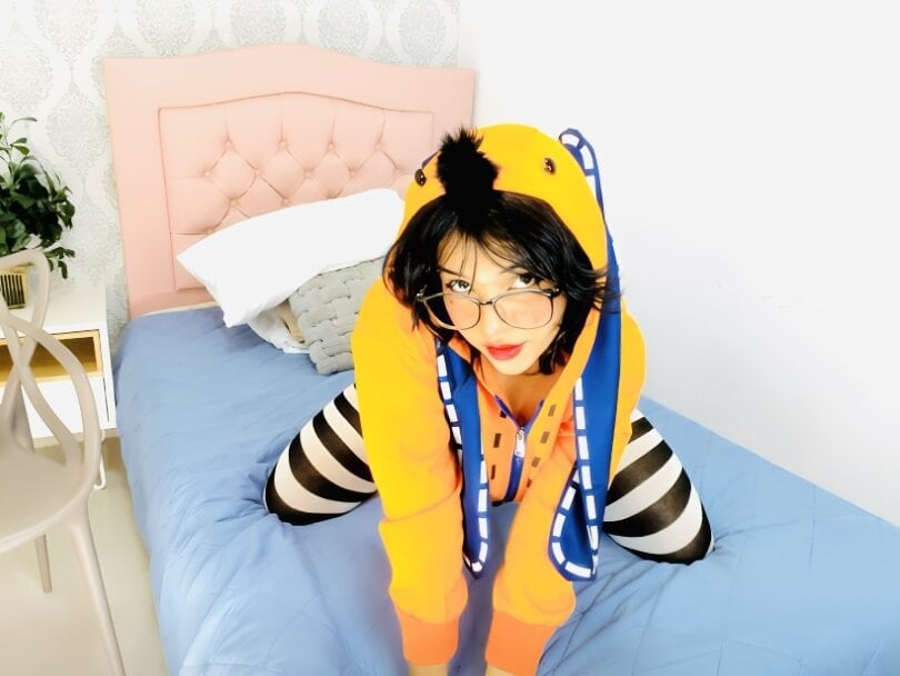 Ada_siennaa Chatroom