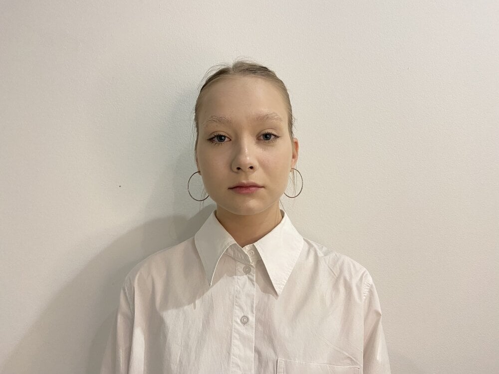 AdalineSheetz Chatroom