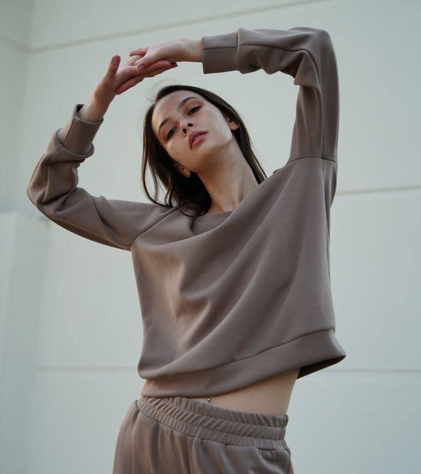 Adele_Farrell Chatroom