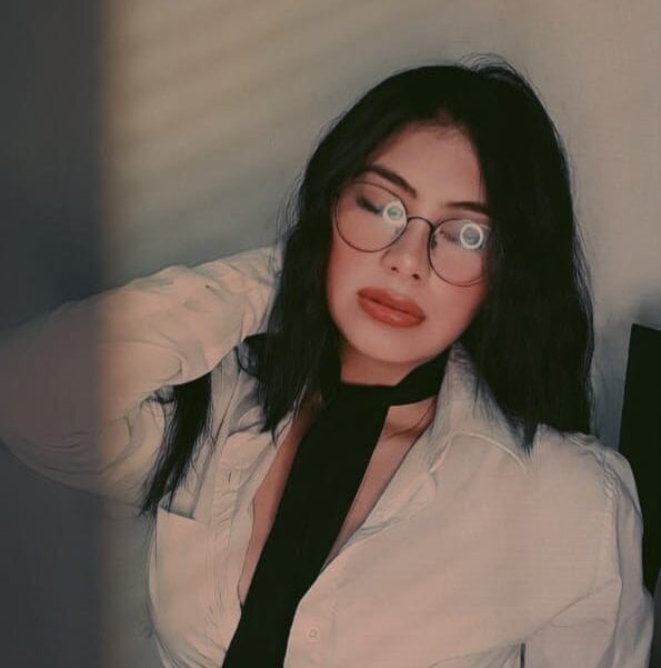 Adele_Pinkk Chatroom