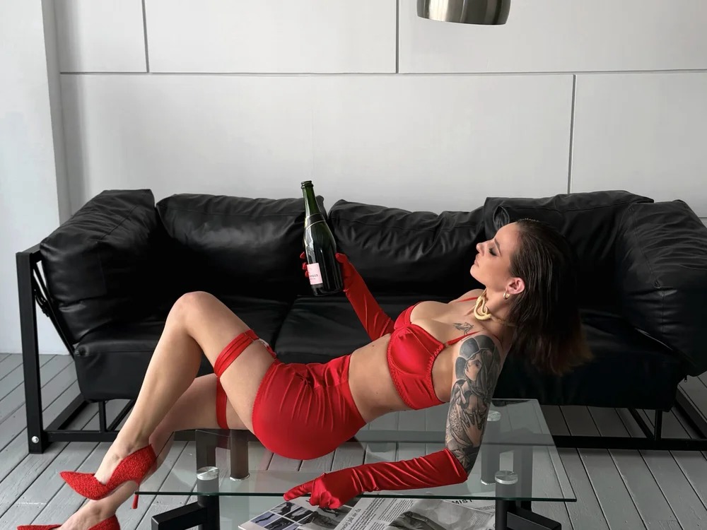 Adele_Secret Chatroom
