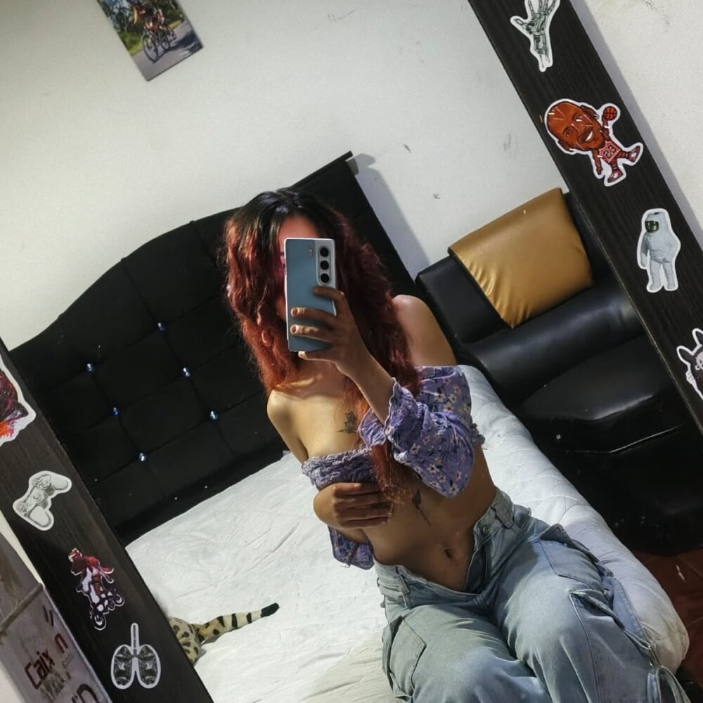 Adele_mystic Chatroom