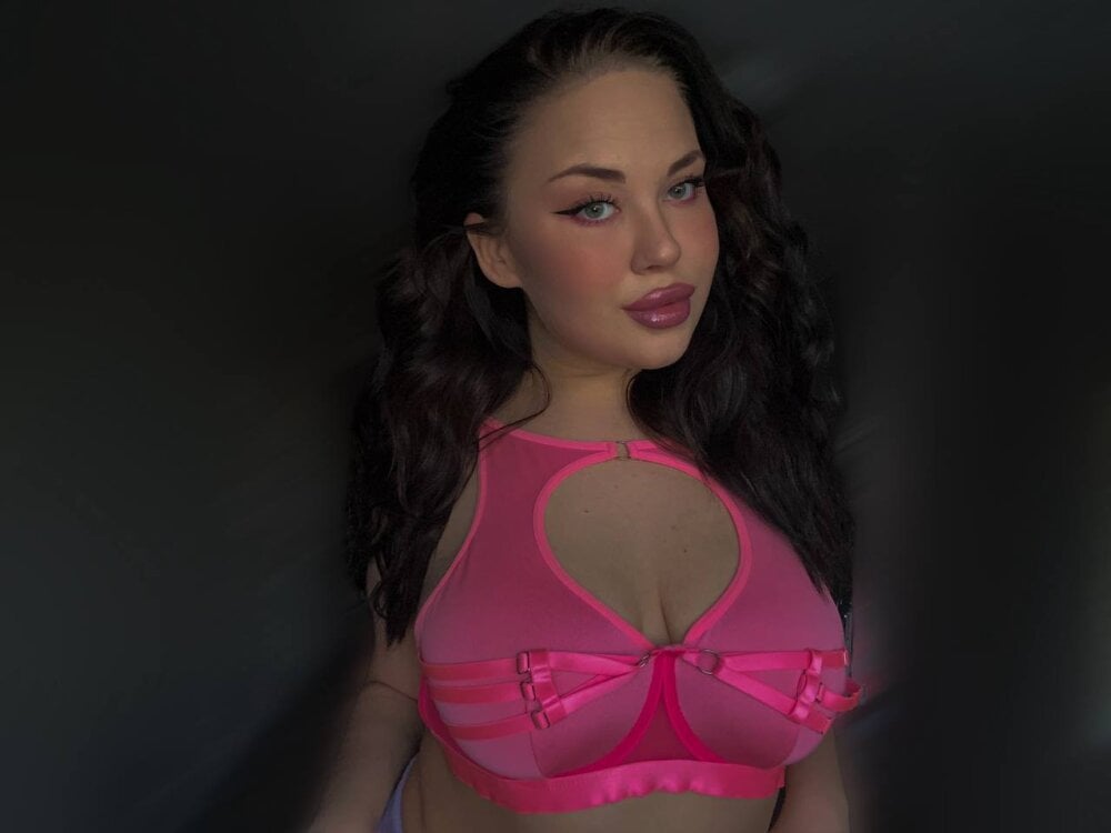 Adorable_Polly Chatroom