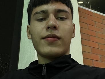 adrian21