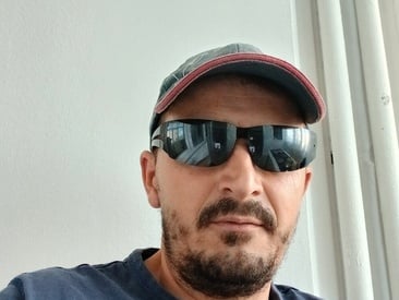 adrian800009