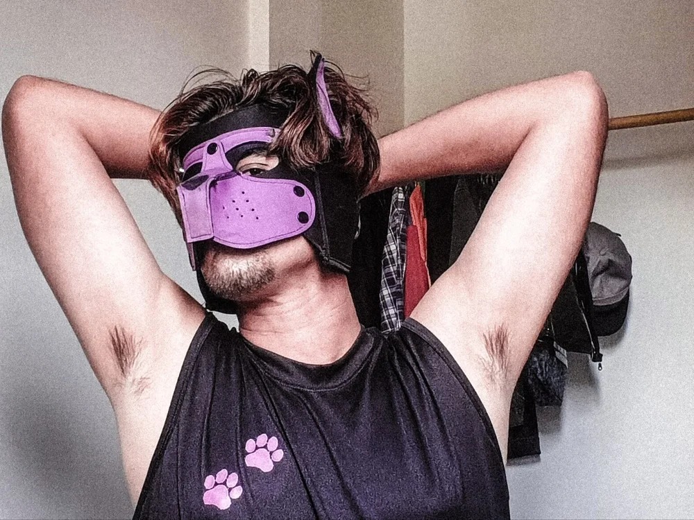 AdrianFoxx Chatroom