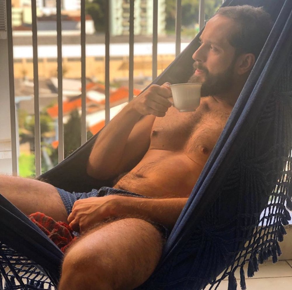 AdrianoPuto Chatroom