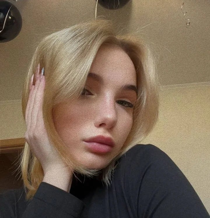 AdrieneChapp Chatroom