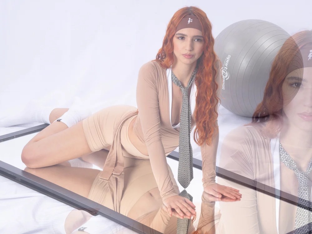 Alana___01 Chatroom