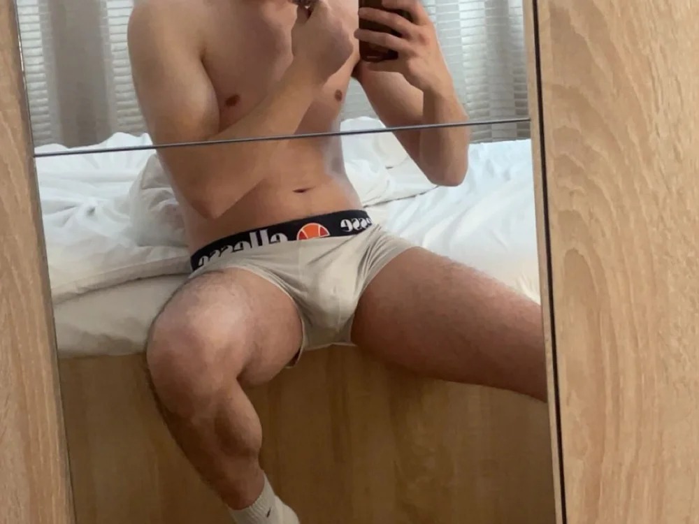 Alberto_abll Chatroom