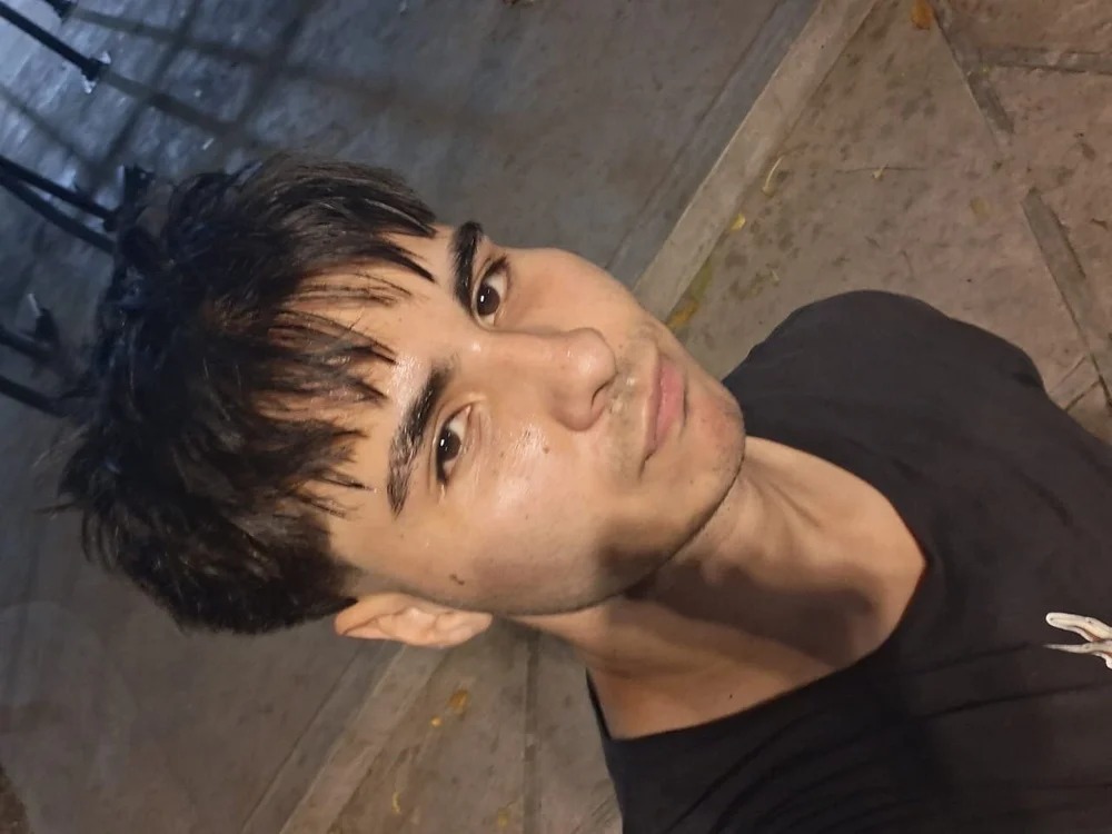 Alejandro026_ Chatroom