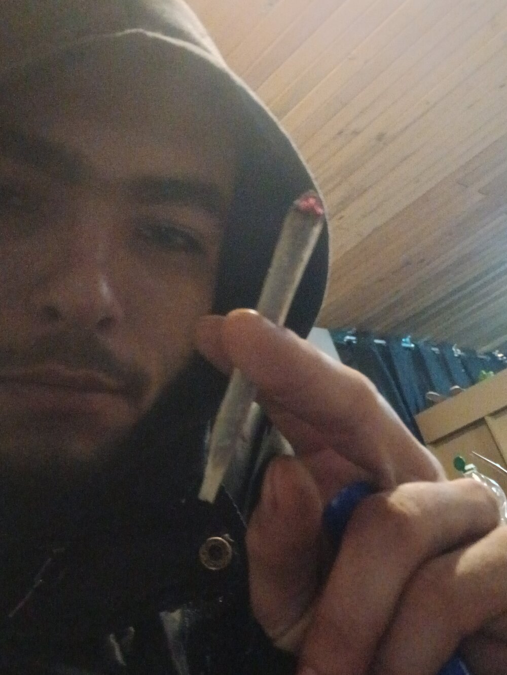 Alessandro22k Chatroom