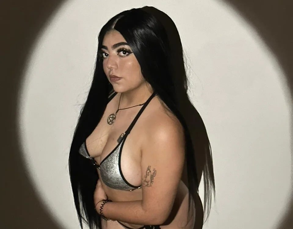 Alessia_Walkerr Chatroom