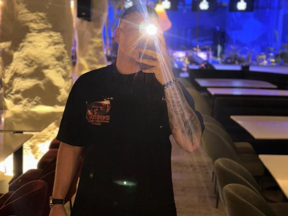 Alex-Stone Chatroom