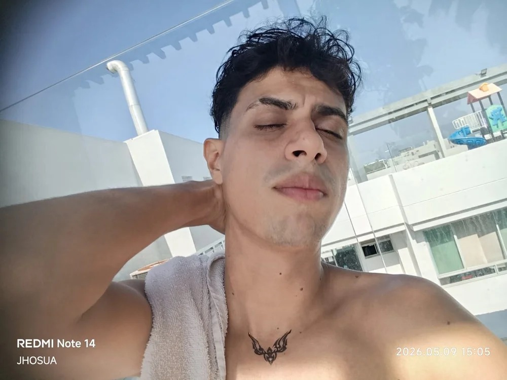 AlexVance_ Chatroom