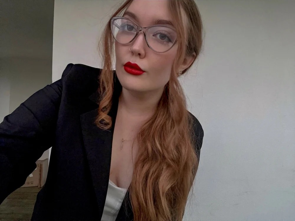 Alexa_Sunny Chatroom