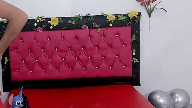 Alexa_smiith Chatroom