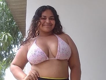 alexaa-couple
