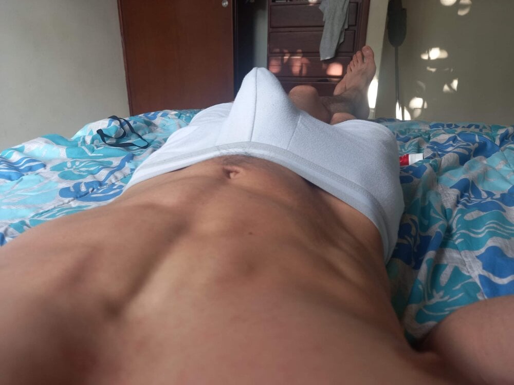Alexander_gold Chatroom
