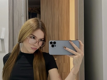 alexandra-16