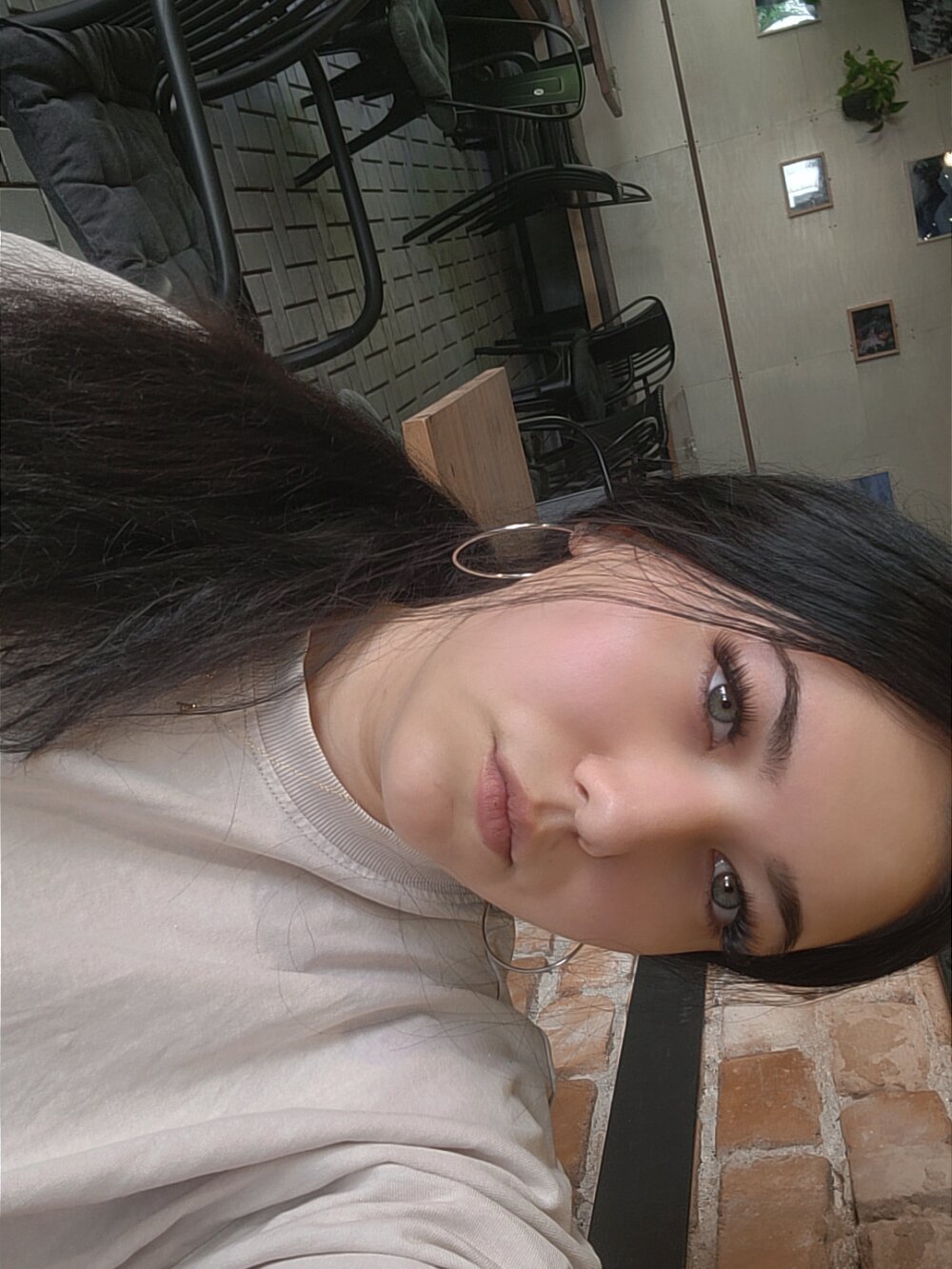 Alexandra-Maria754 Chatroom