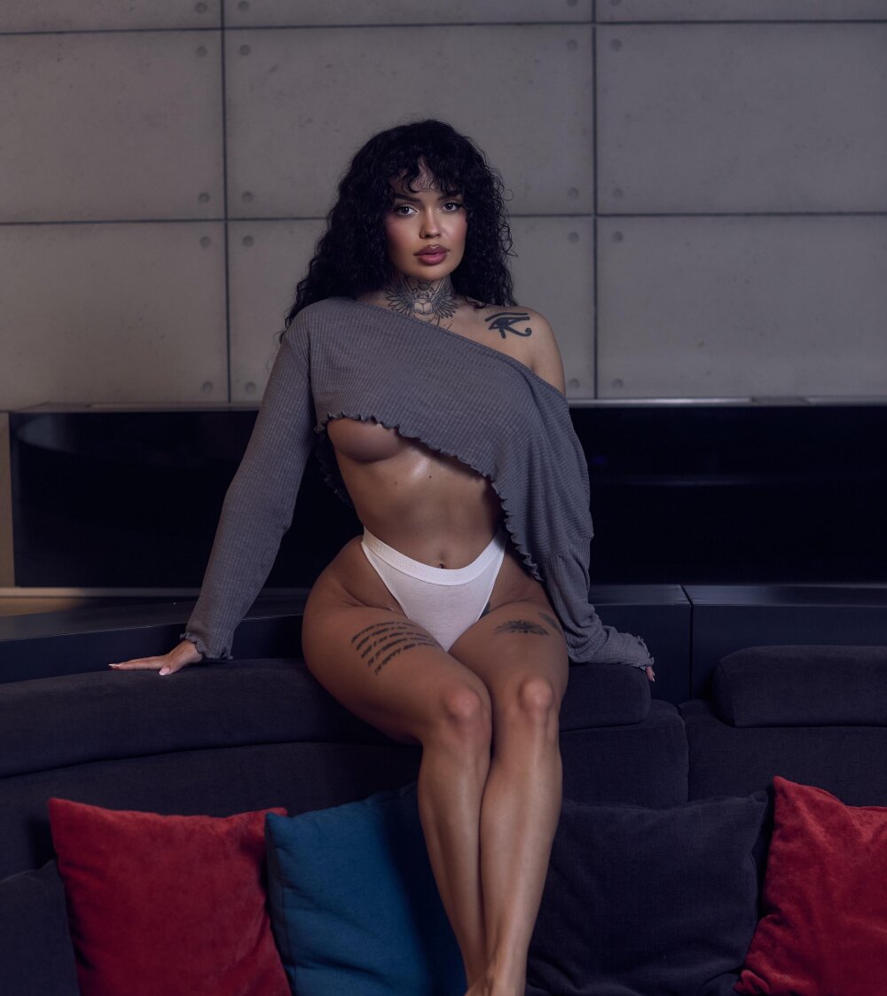 AlexandraCalypso Chatroom