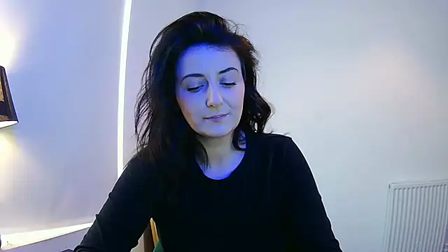 AlexandraCourt Chatroom