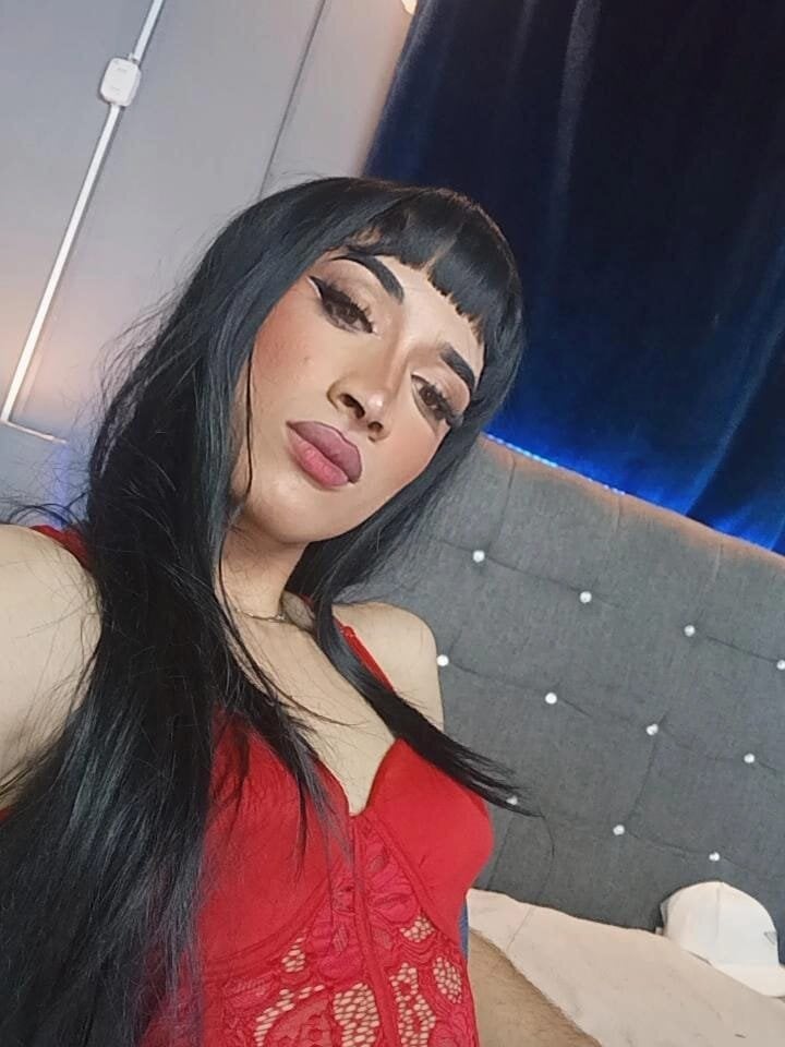 Alexia_x Chatroom