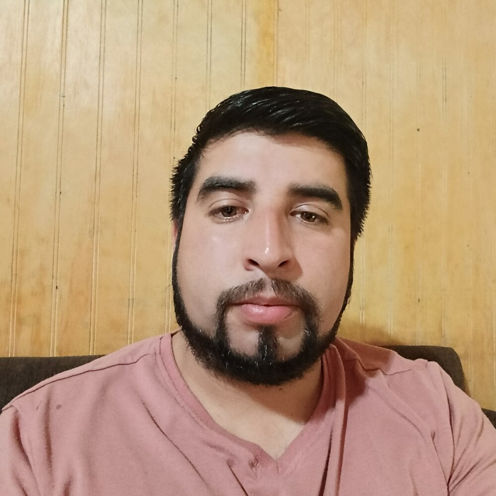 Alexxx3590 Chatroom