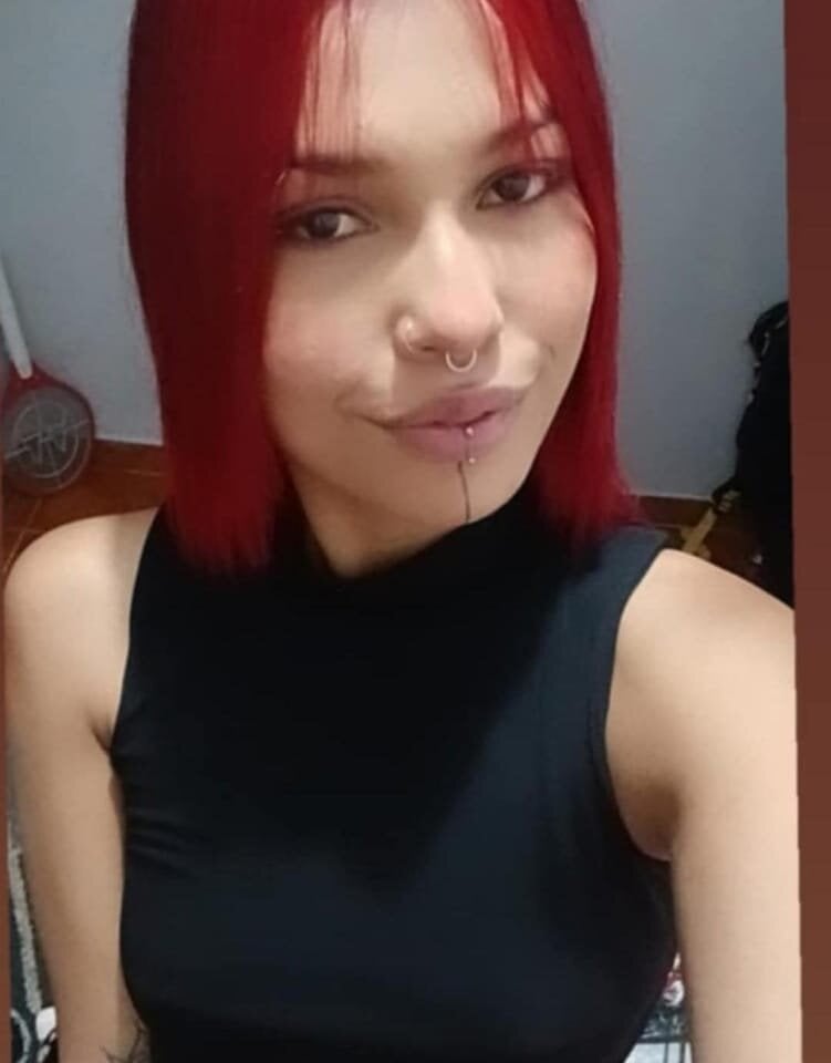 AliceBlake_ Chatroom