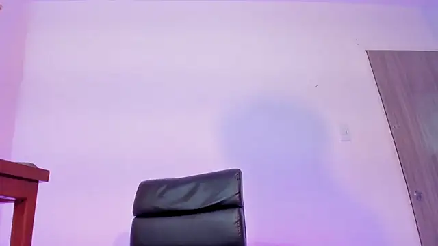 AliceRosee__ Chatroom