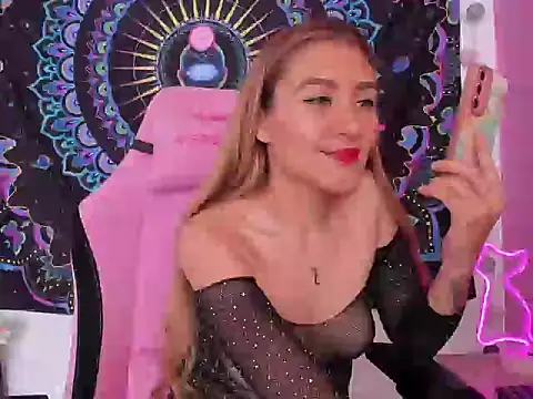Alice_VIP Chatroom