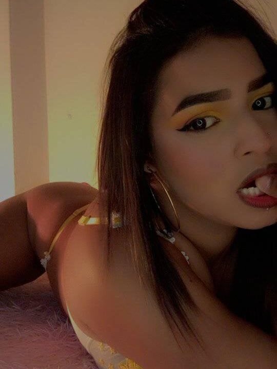 Alice_petit Chatroom